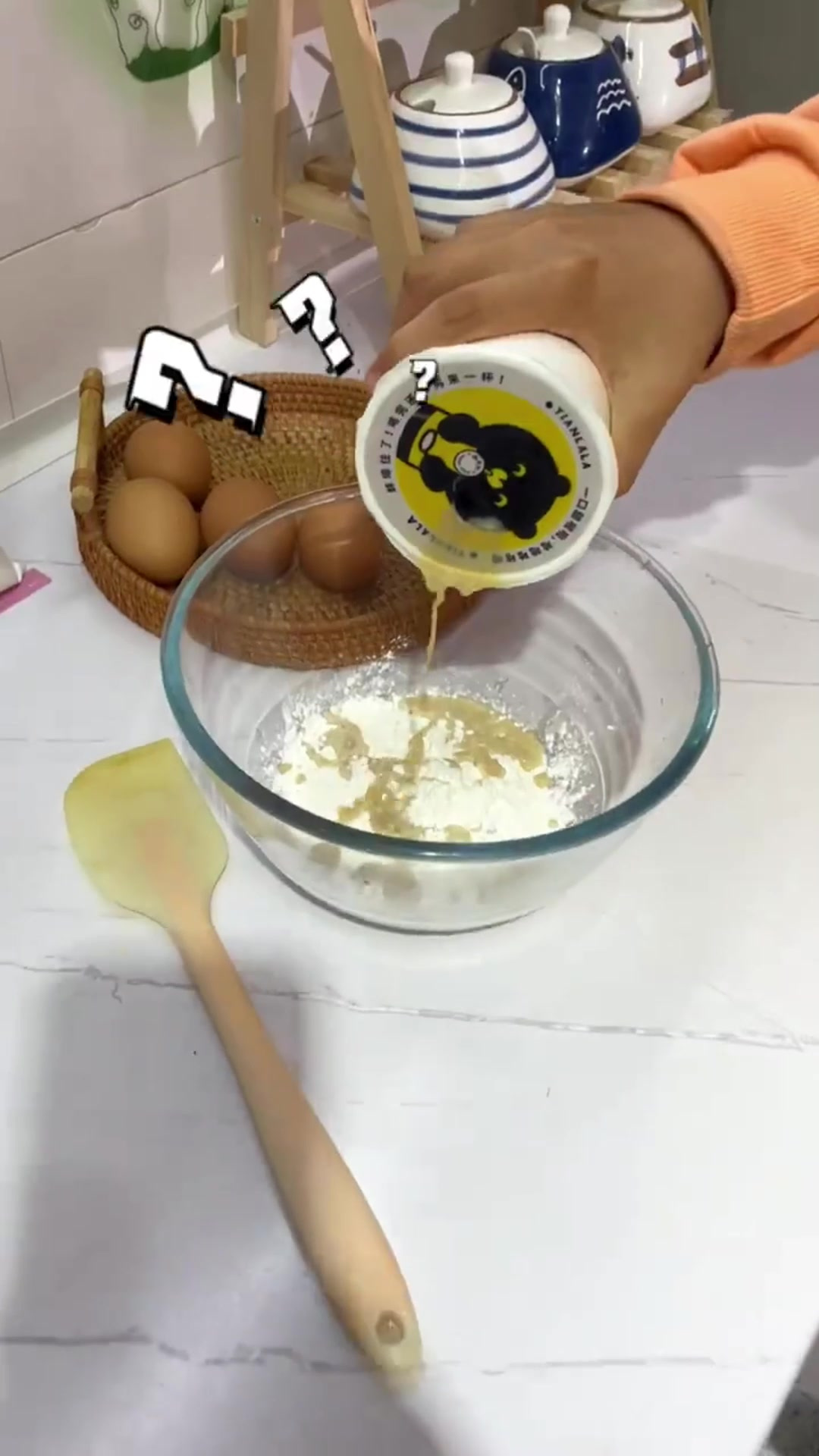 珍珠奶茶爆浆蛋糕，试问谁能拒绝会爆浆蛋糕