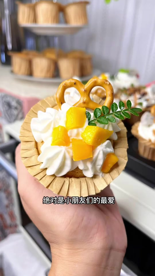 可可爱爱的小纸杯蛋糕，小朋友们都好喜欢