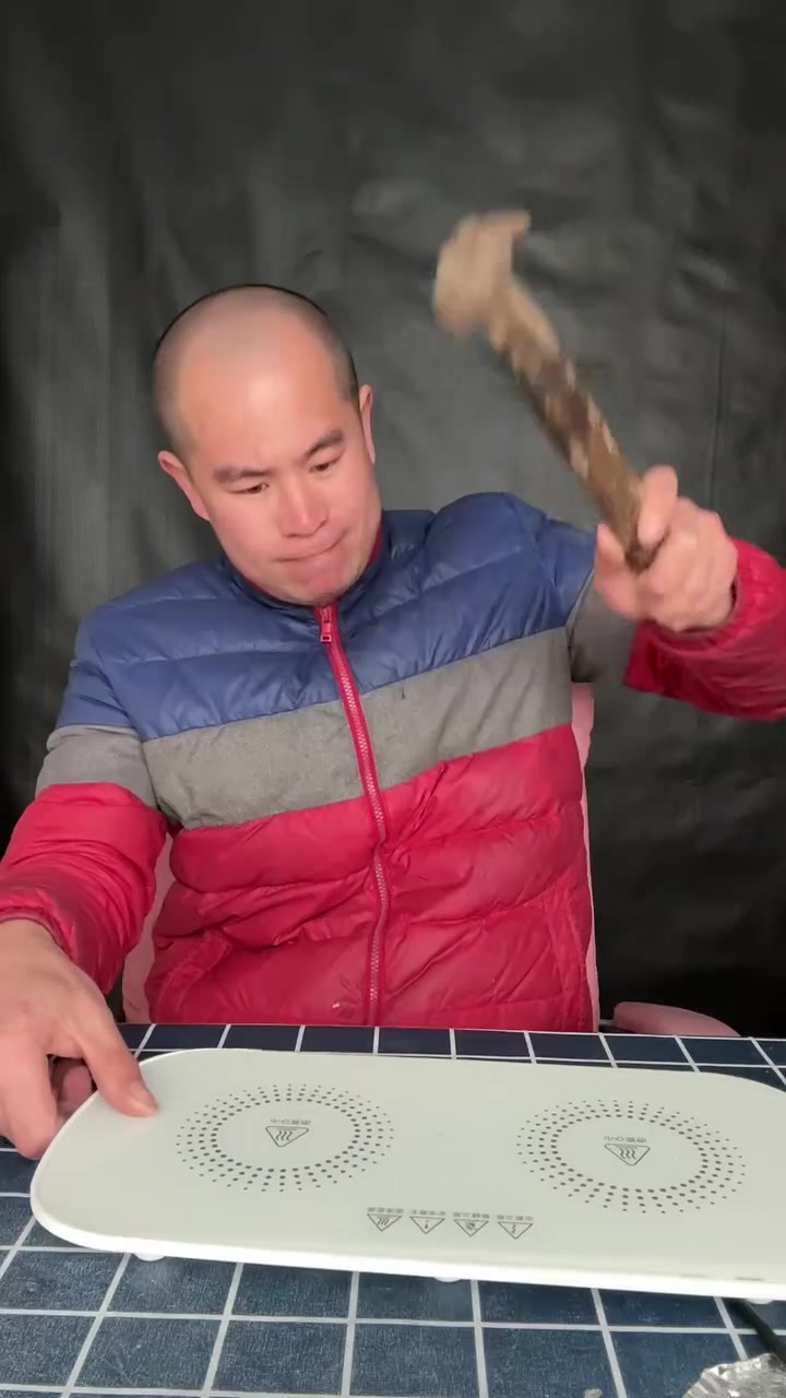 恒温暖菜板是不是坑人的,我们来拆开看看