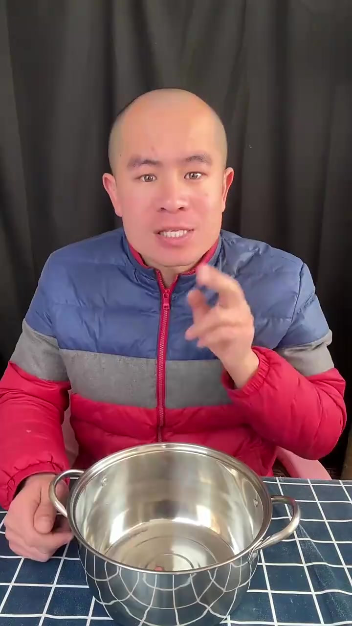 最近很火的不绣钢汤锅,真有这么好么