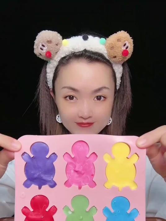 小乌龟造型的巧克力