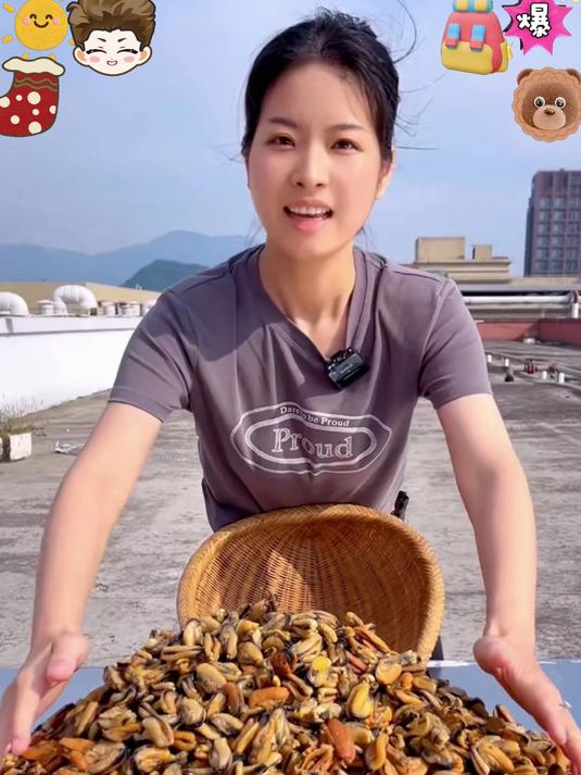 淡菜干肉质肥厚,无沙干净,煲汤煮粥鲜香味浓,全家都爱吃#干货#