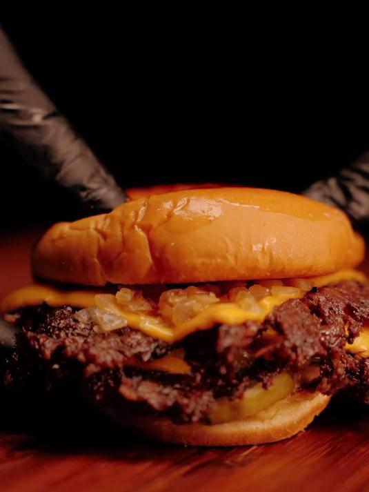 双份肉排大汉堡这你受得了吗