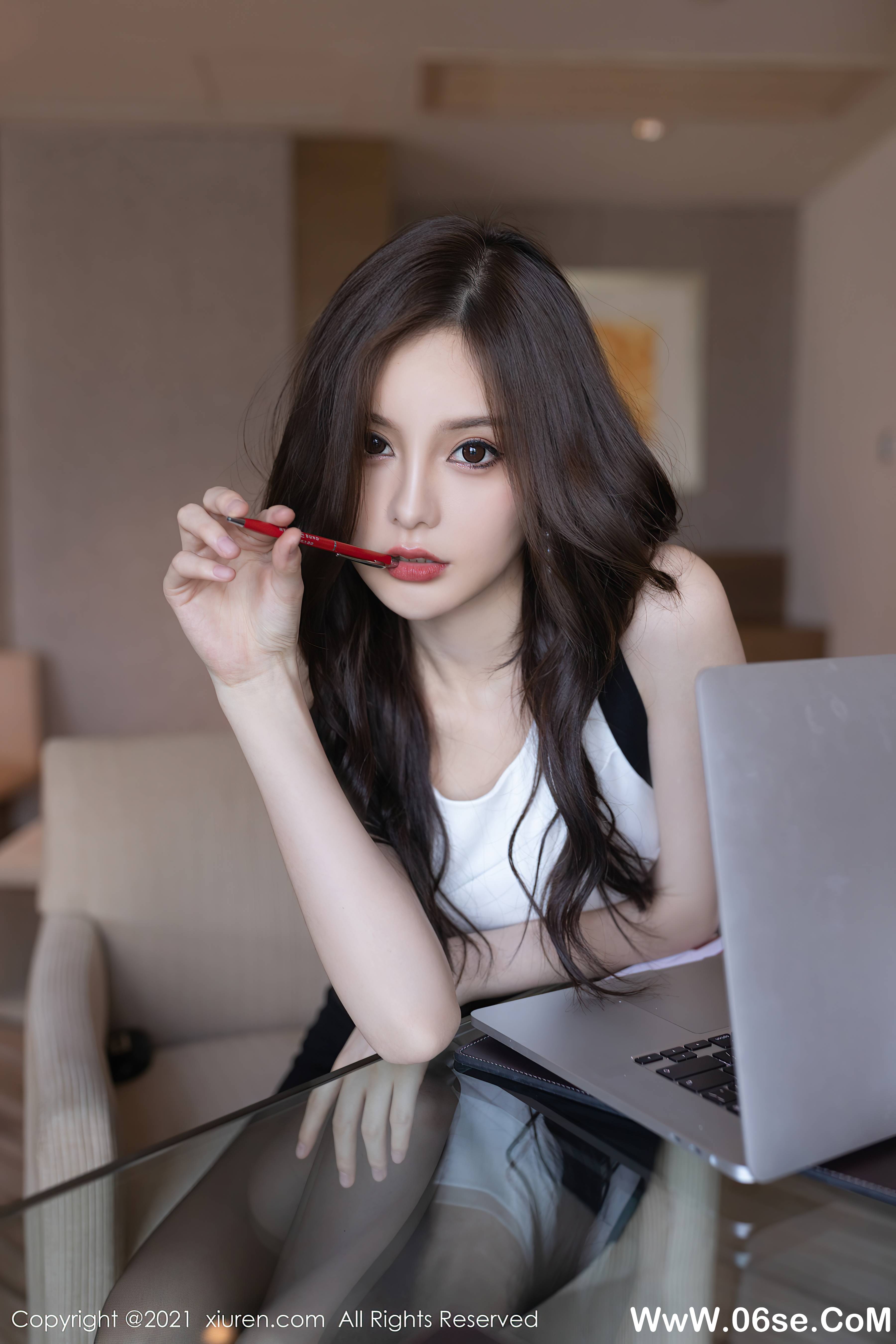 图片[3]-[XIUREN秀人网] 2021.08.19 NO.3824 王心怡[88+1P843M]-六色网