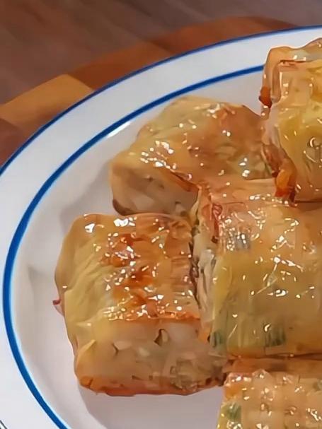 山药的神仙吃法，山药腐皮肉卷，外表酥脆
