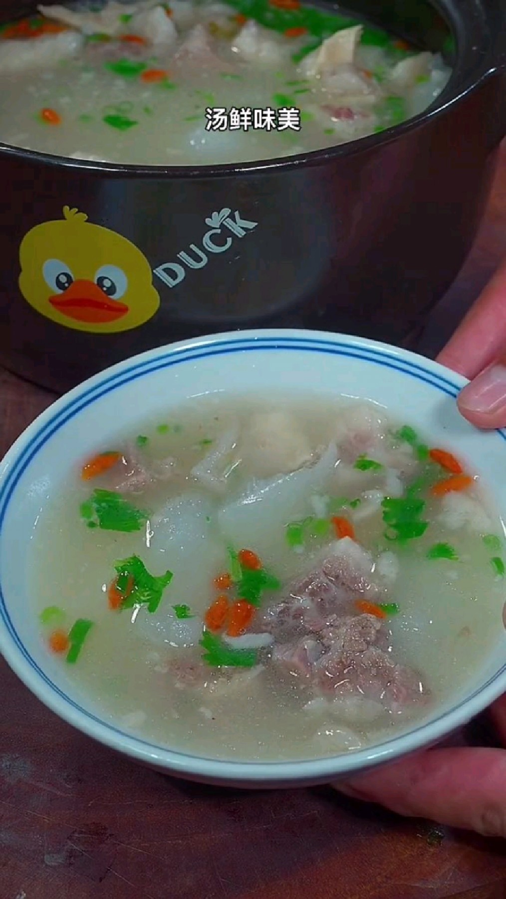 萝卜牛腩汤你就像我这样做