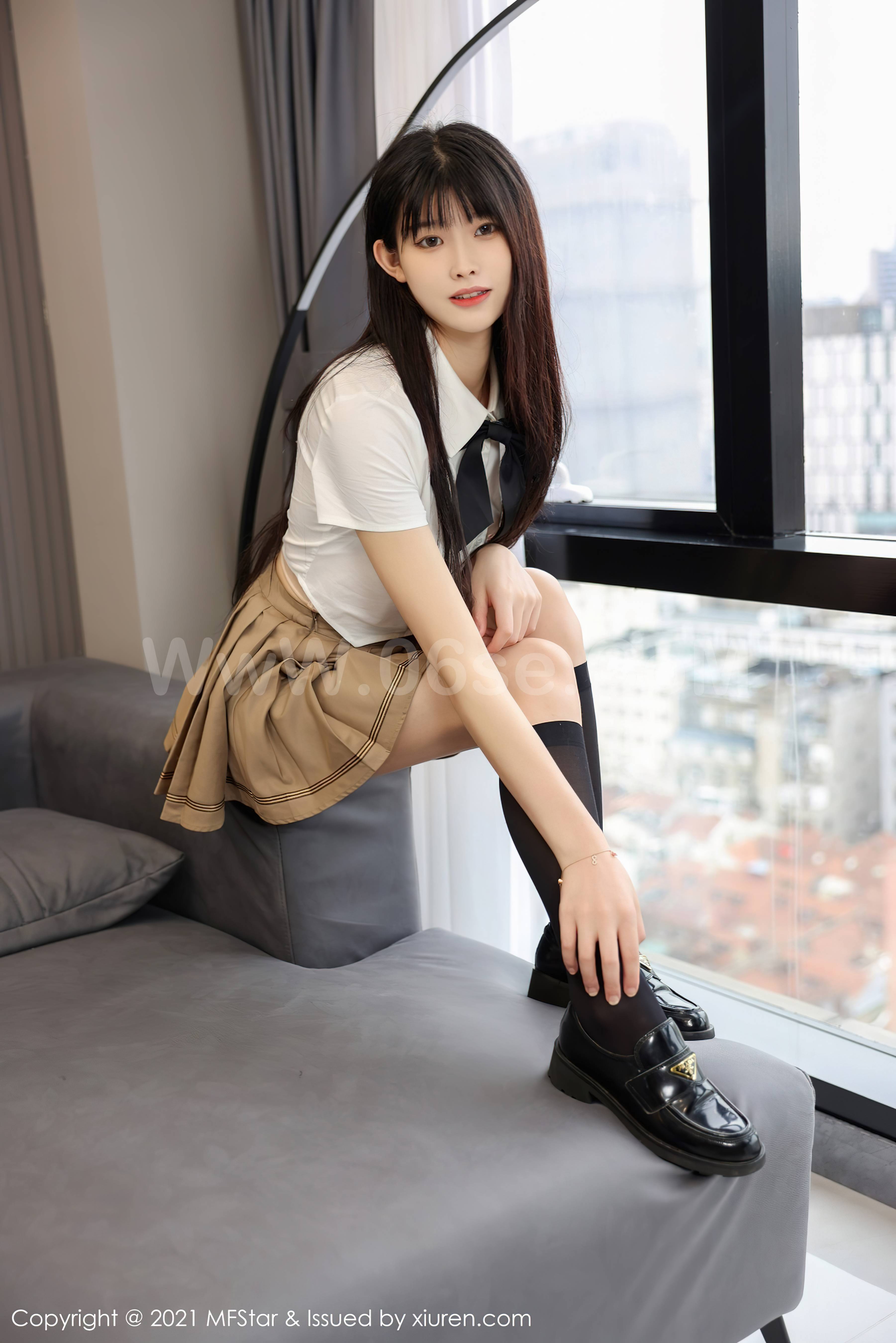 图片[24]-[MFStar模范学院]2021.12.10 Vol.546 77QiQi[52P485M]-六色网