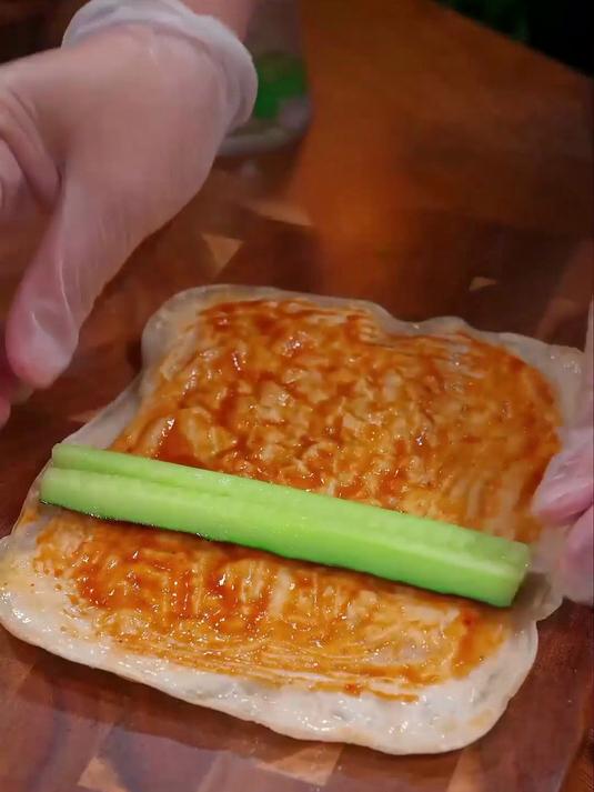 口感正宗,传统工艺鸡蛋灌饼饼胚?