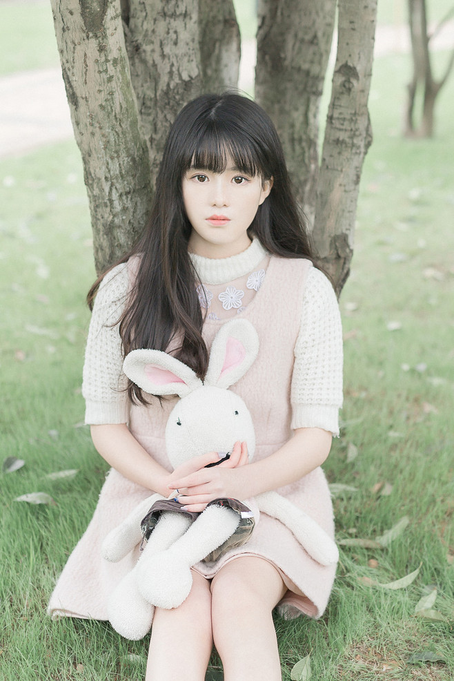 图片[2]-少女的兔子-六色网