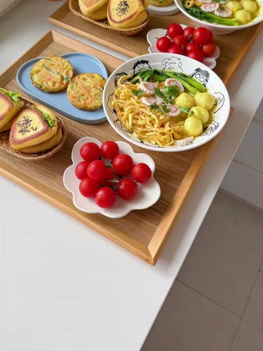 #热爆趣创赛#小朋友的早餐咖喱鱼丸乌冬面+蔬菜饼+玉米面饼