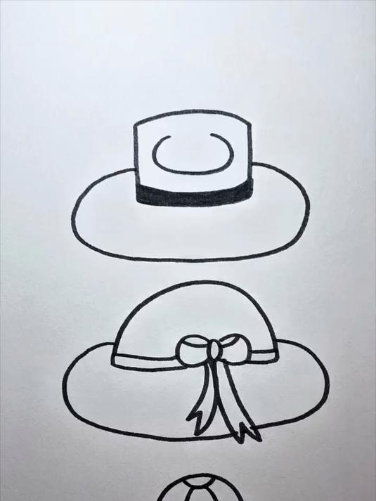 看看三种帽子怎么画
