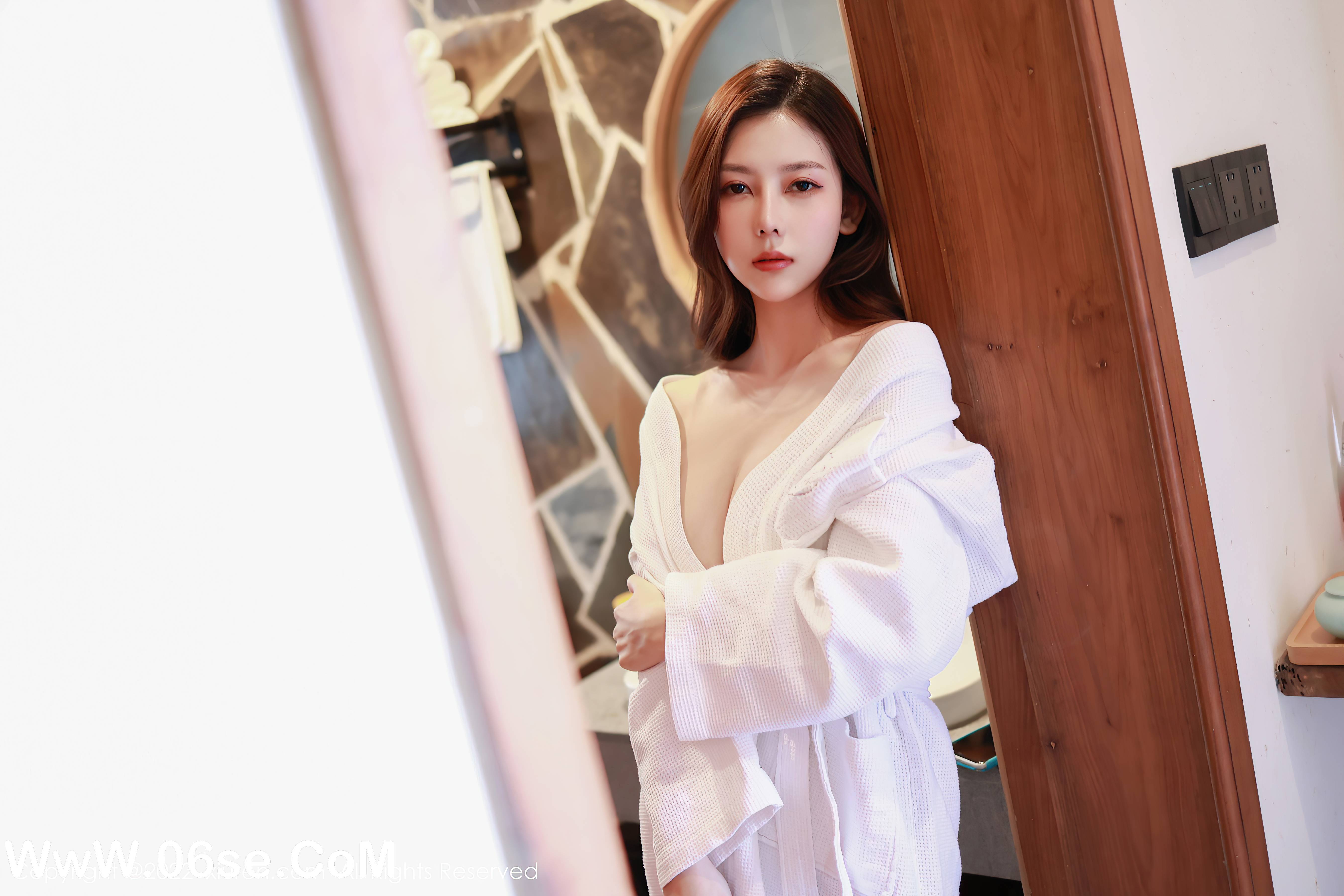 图片[4]-[XIUREN秀人网] 2022.04.27 NO.4932 尹甜甜[54+1P439M]-六色网