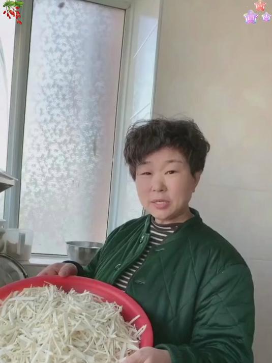 脆辣芥菜丝,爽口解腻,三餐好滋味