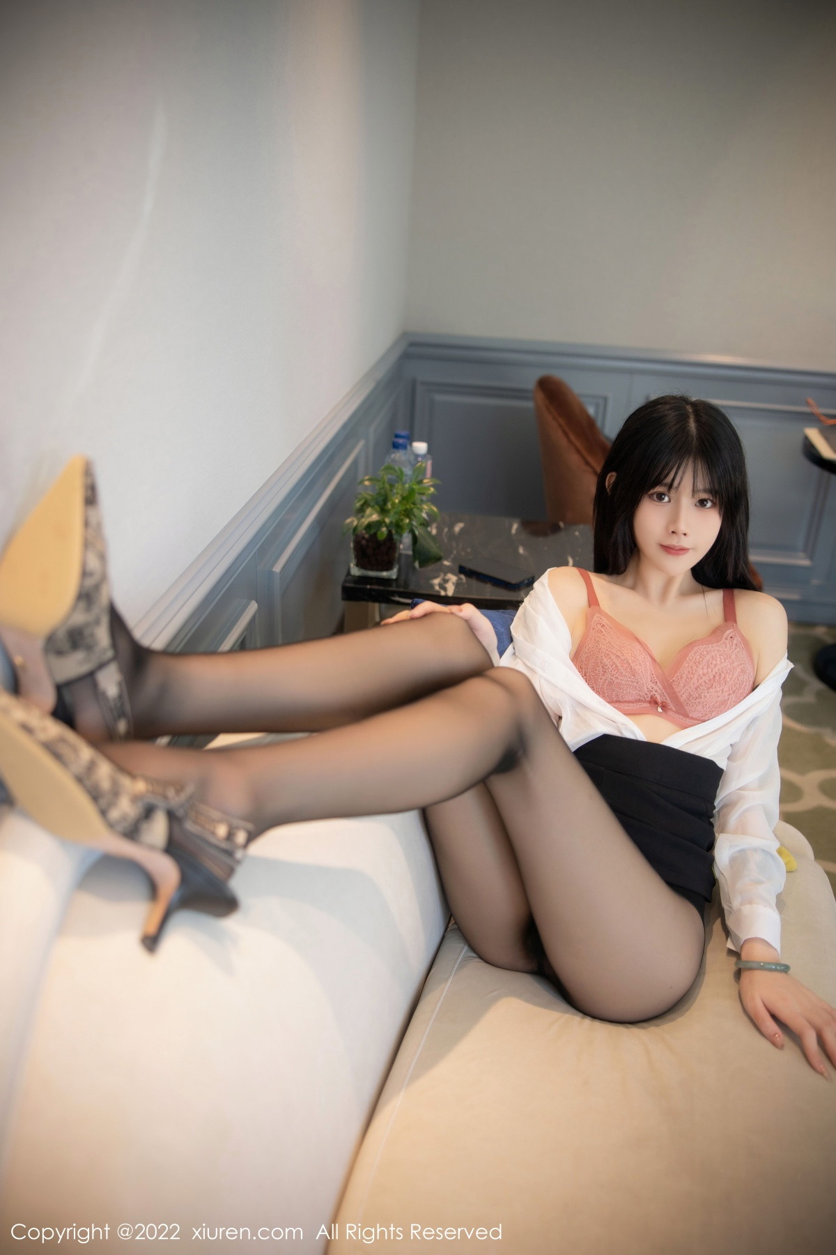 图片[35]-【XiuRen秀人网】2022.11.16 Vol.5861 77qiqi【79P】-六色网