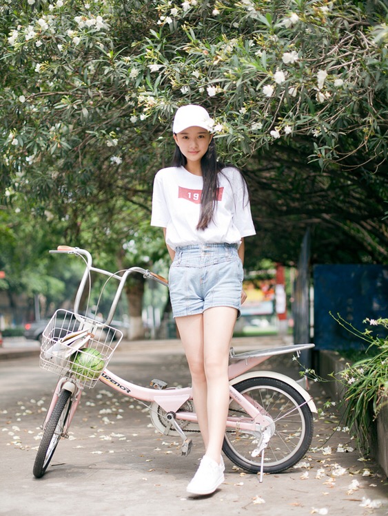 图片[8]-单车少女-六色网