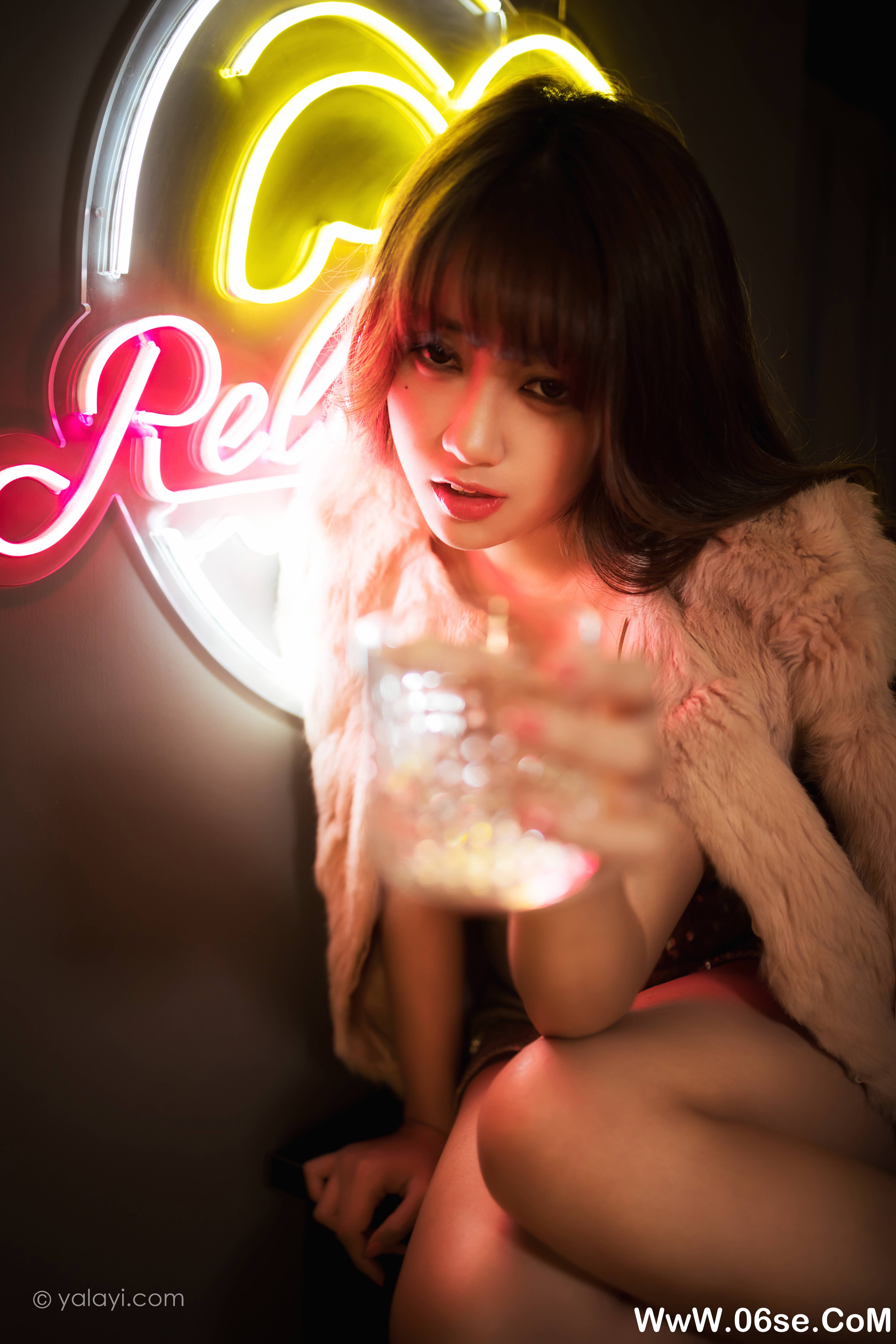 图片[25]-[YALAYI雅拉伊] 2021.01.13 NO.751 虞艺《独自买醉》[44P+1P439M]-六色网