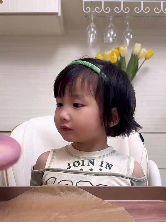 比脸还大的面包