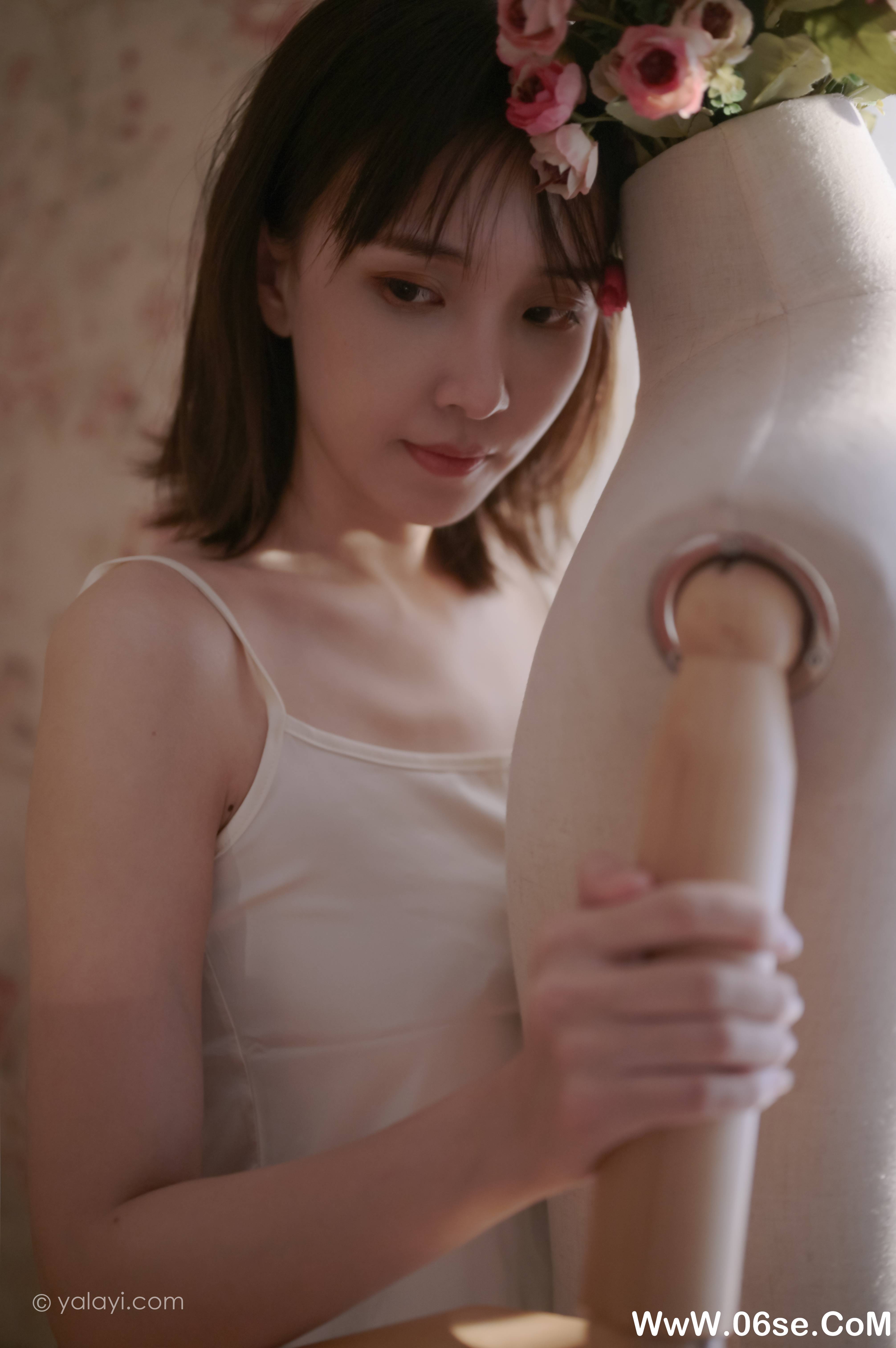 图片[12]-[YALAYI雅拉伊] 2020.08.31 NO.696 妍妍《孤独患者》[32P+1P488M]-六色网