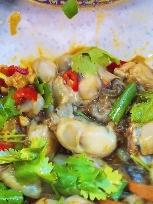 来自深夜的斑鱼火锅，你馋了吗？