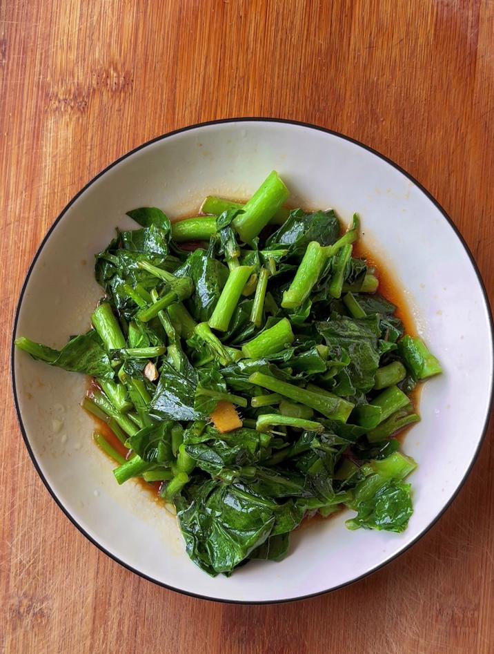 芥兰菜怎么炒好吃，跟我这样做，简单好吃