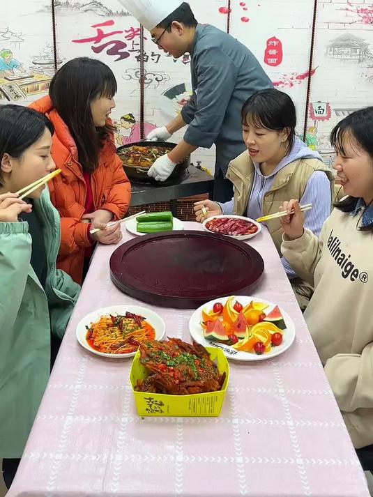 板烧鱼摆摊好做吗?从选材到制作,全流程手把手教学!