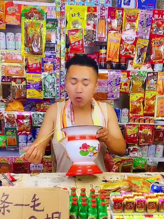 你小时候吃过的方便面都有什么,我吃过小保姆,华丰