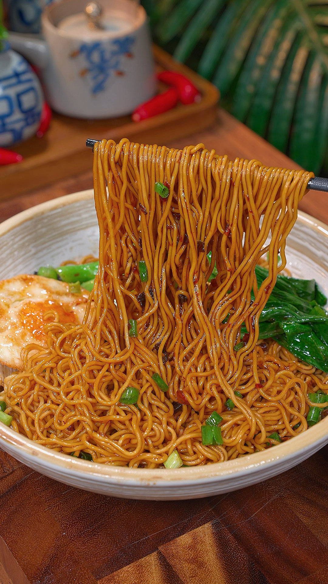 花三分钟煮一碗葱油拌面当早餐,做法简单又好吃