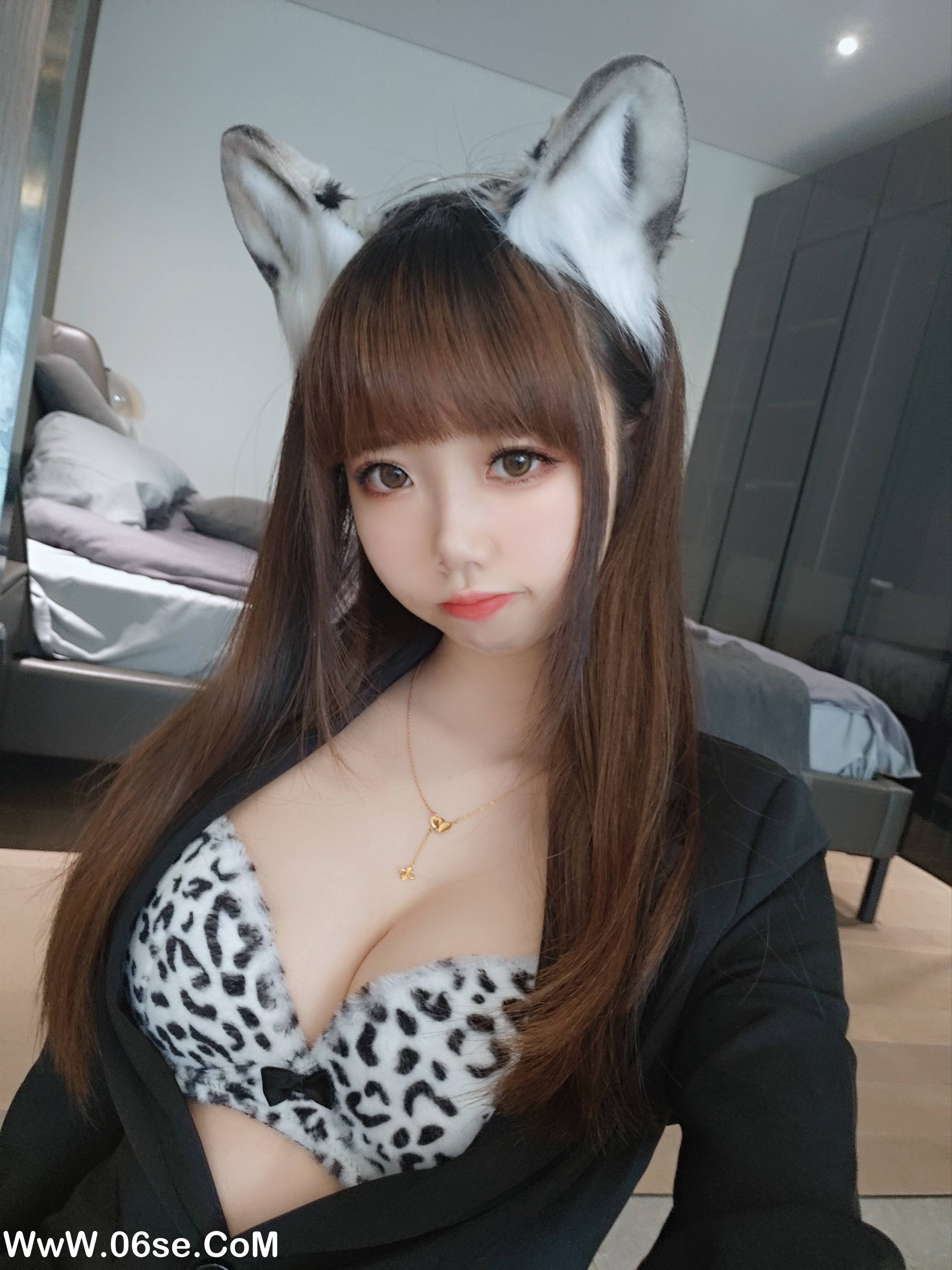 图片[26]-Cos小姐姐雪琪 NO.042 – 雪豹[70P+1V974M]-六色网