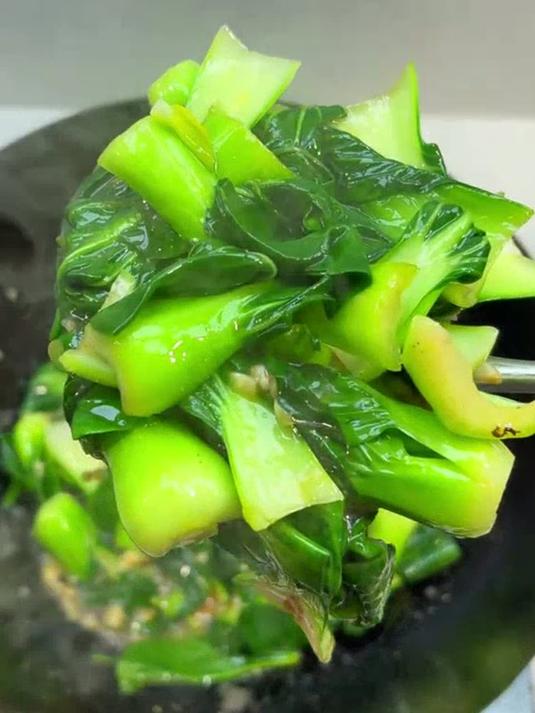 女人会做饭 生活更浪漫 最近爱上了吃小油菜家常菜 美食