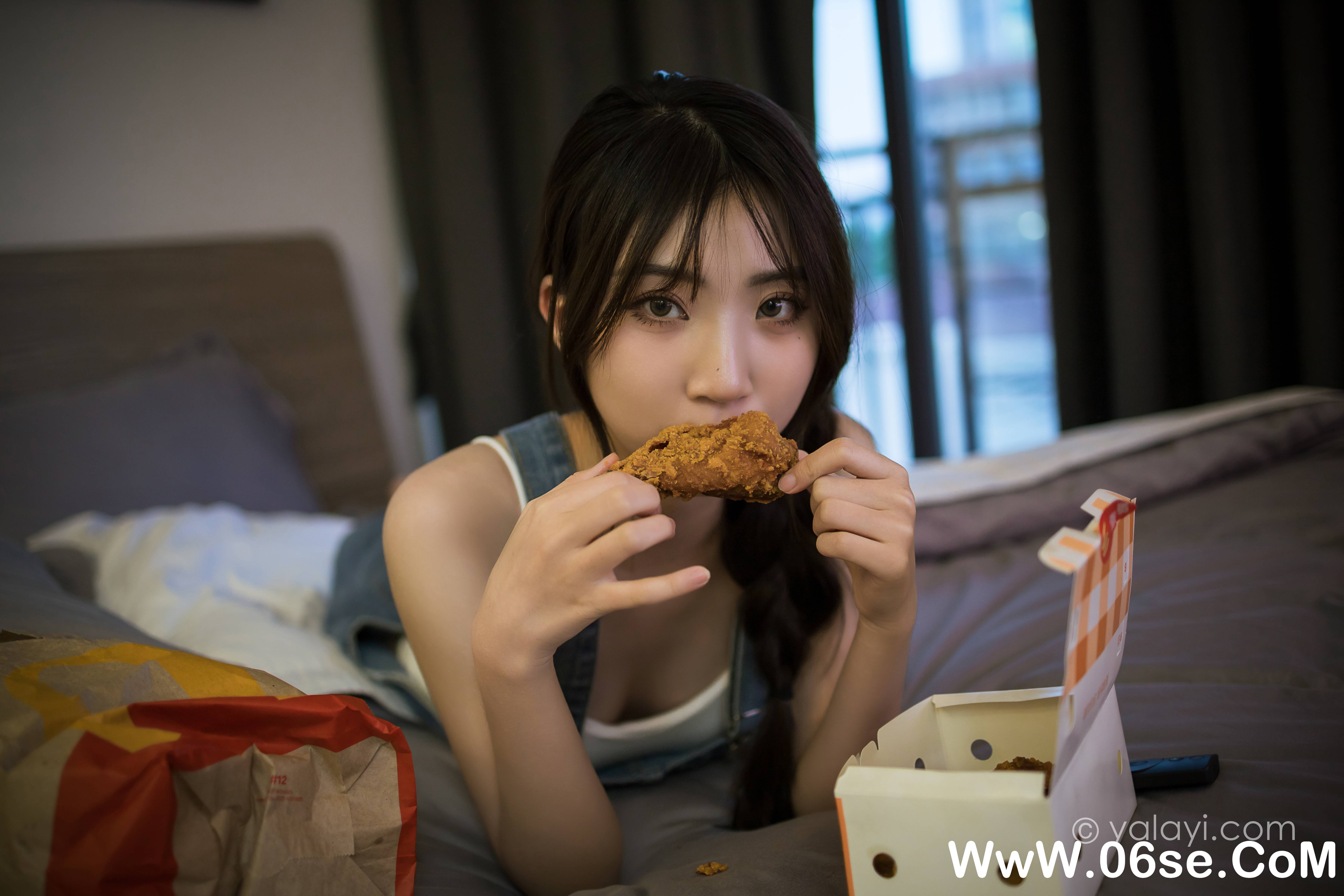 图片[32]-[YALAYI雅拉伊] 2021.06.21 NO.805 小乔《宅家日记》[40+1P475M]-六色网