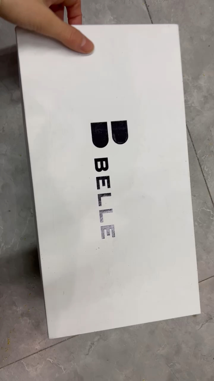 百丽小黑皮凉鞋开箱
