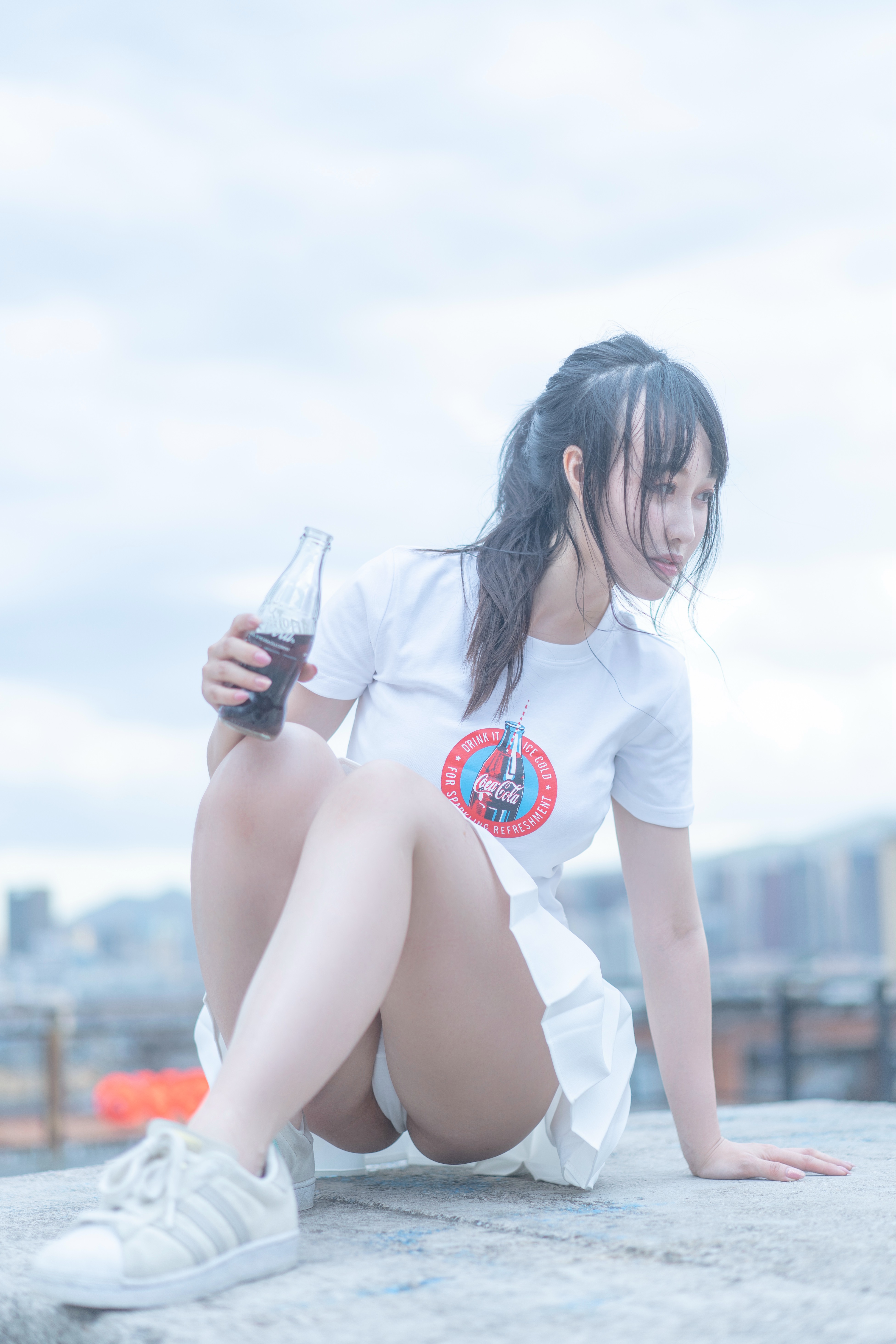 图片[14]-小何同学 – 053 尾巴可乐JK [18P33M]-六色网