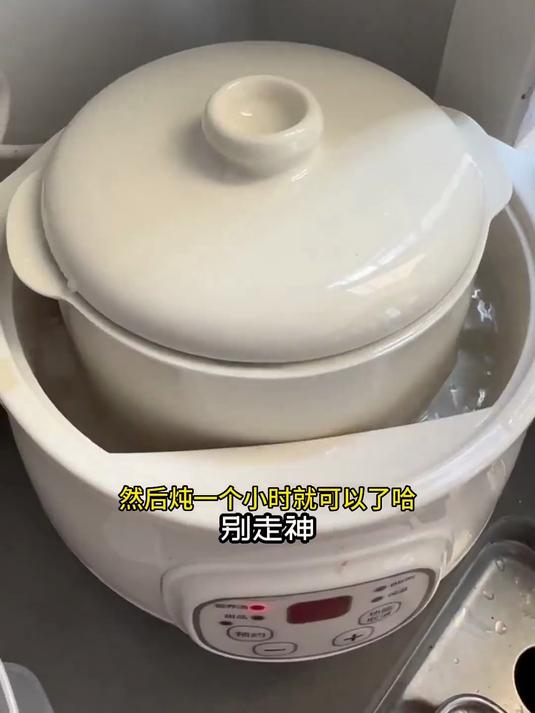 小肠绿豆汤:养生汤不重样,今天就喝这一锅