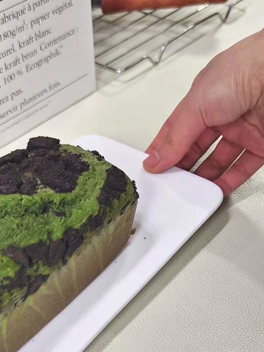 低卡甜品｜抹茶奥利奥磅蛋糕，搅一搅就搞定