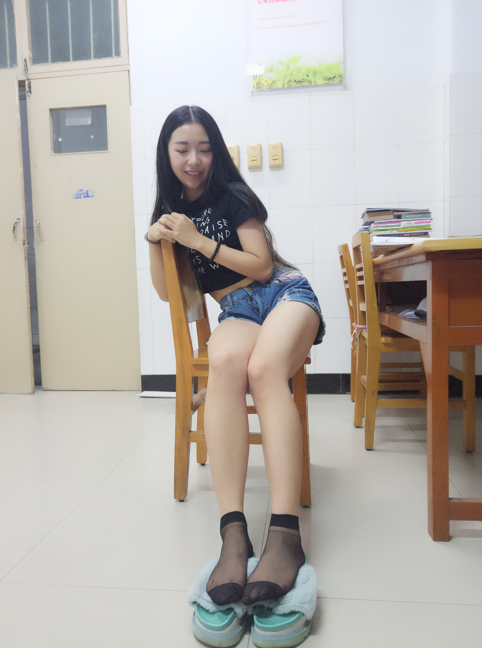 图片[42]-学妹校园寝室短丝系列002期 张梦想[104P201M]-六色网
