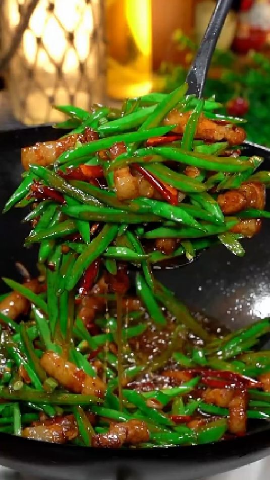 肉丝炒豆角丝