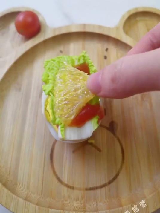 小朋友不吃饭?试试这样做的鸡蛋小汉堡吧