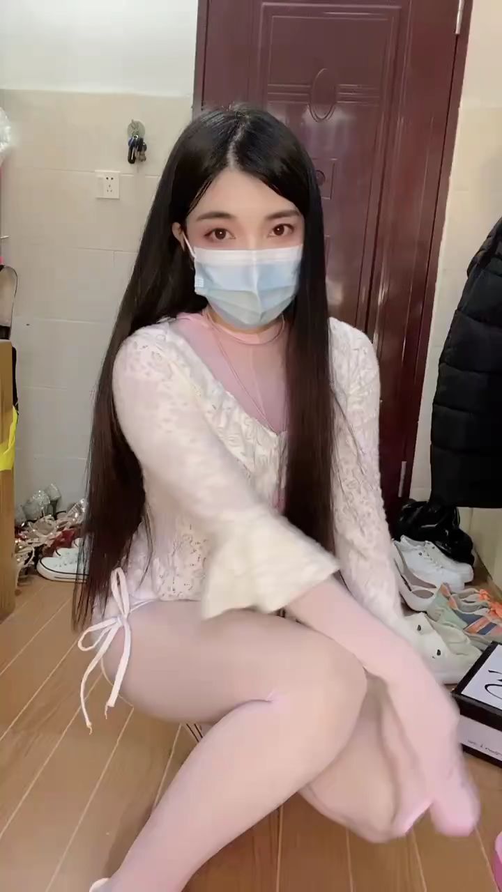 你穿过连体丝袜吗