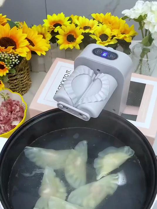 魔鬼饺子神器一出，婆婆直呼手艺白学了！分钟产出碾压手工！