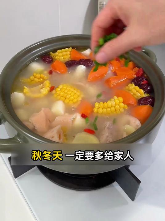 宝宝刚需!山药莲藕排骨汤,温润滋养不挑食