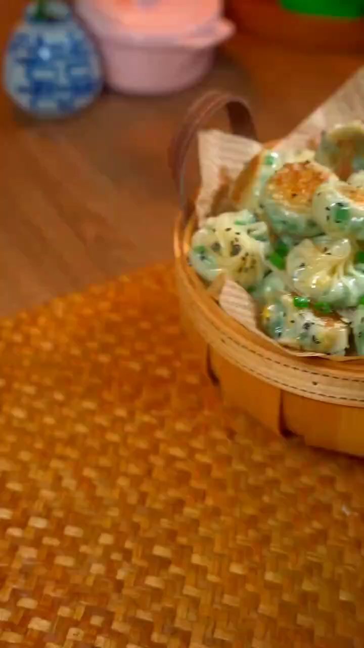 韭菜鸡蛋包子