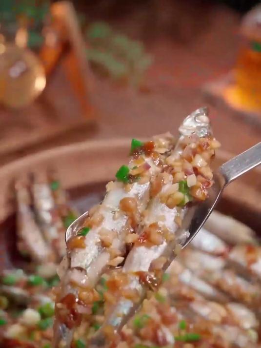 每一条多春鱼，都有满满鱼籽，口感超棒