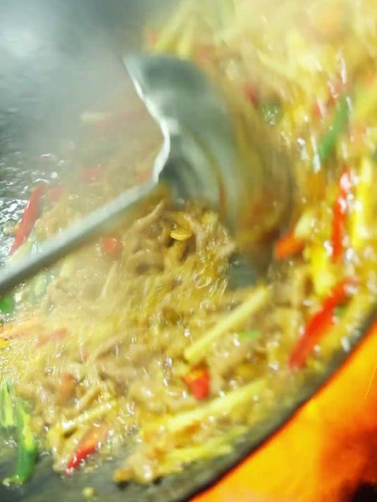 泡椒牛肉丝 到底应该怎么炒，今天一个视频教会你，下3碗毛干饭都不够哦