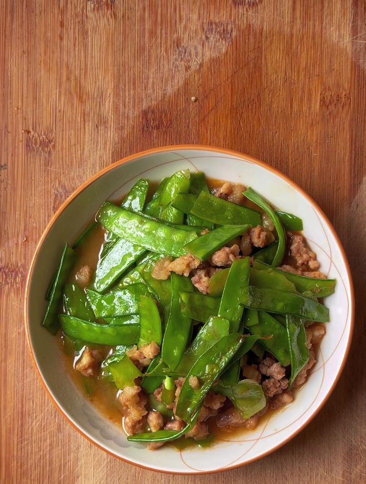 肉末炒什么菜好吃？像我这样炒荷兰豆好吃