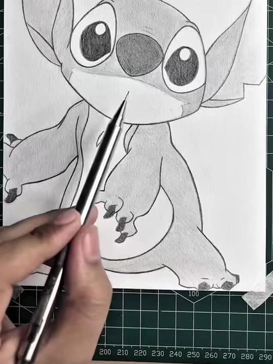 从素描手稿到数字插画,INS 艺术家用画笔承包你的灵感库