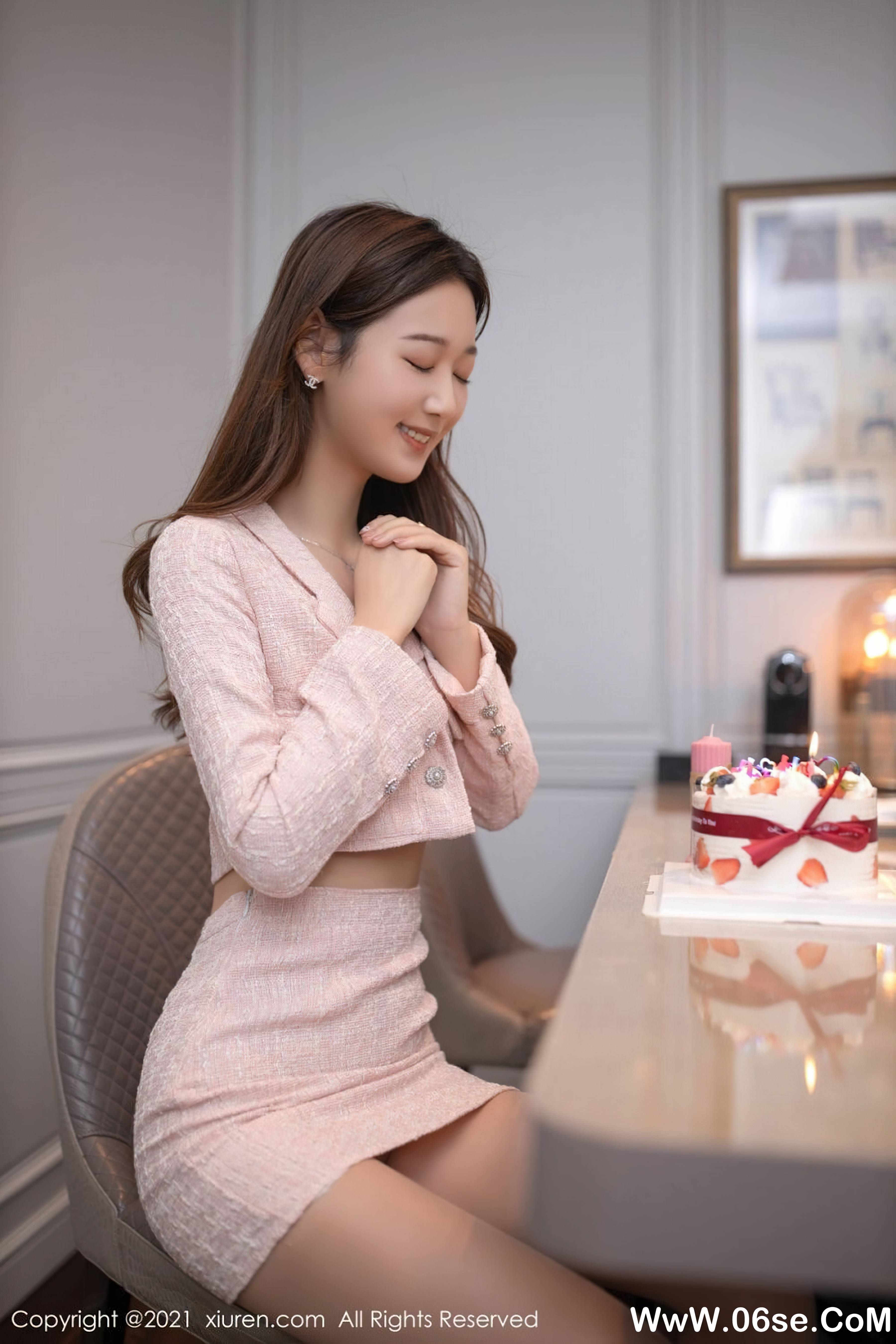图片[4]-[XIUREN秀人网] 2021.12.27 NO.4390 唐安琪[88+1P883M]-六色网
