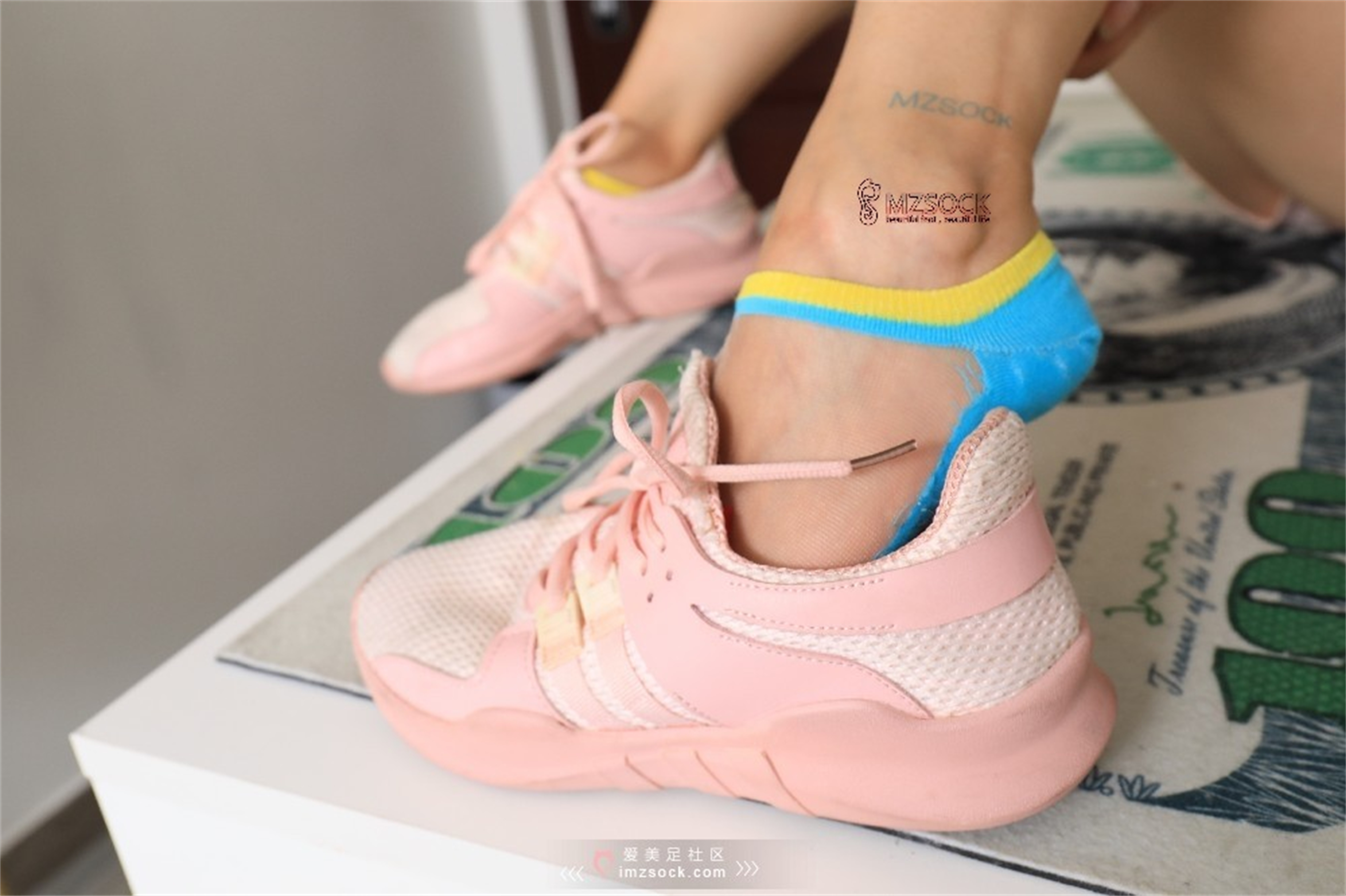 图片[29]-[MZSOCK]爱美足 NO.060 果儿[68P122M]-六色网