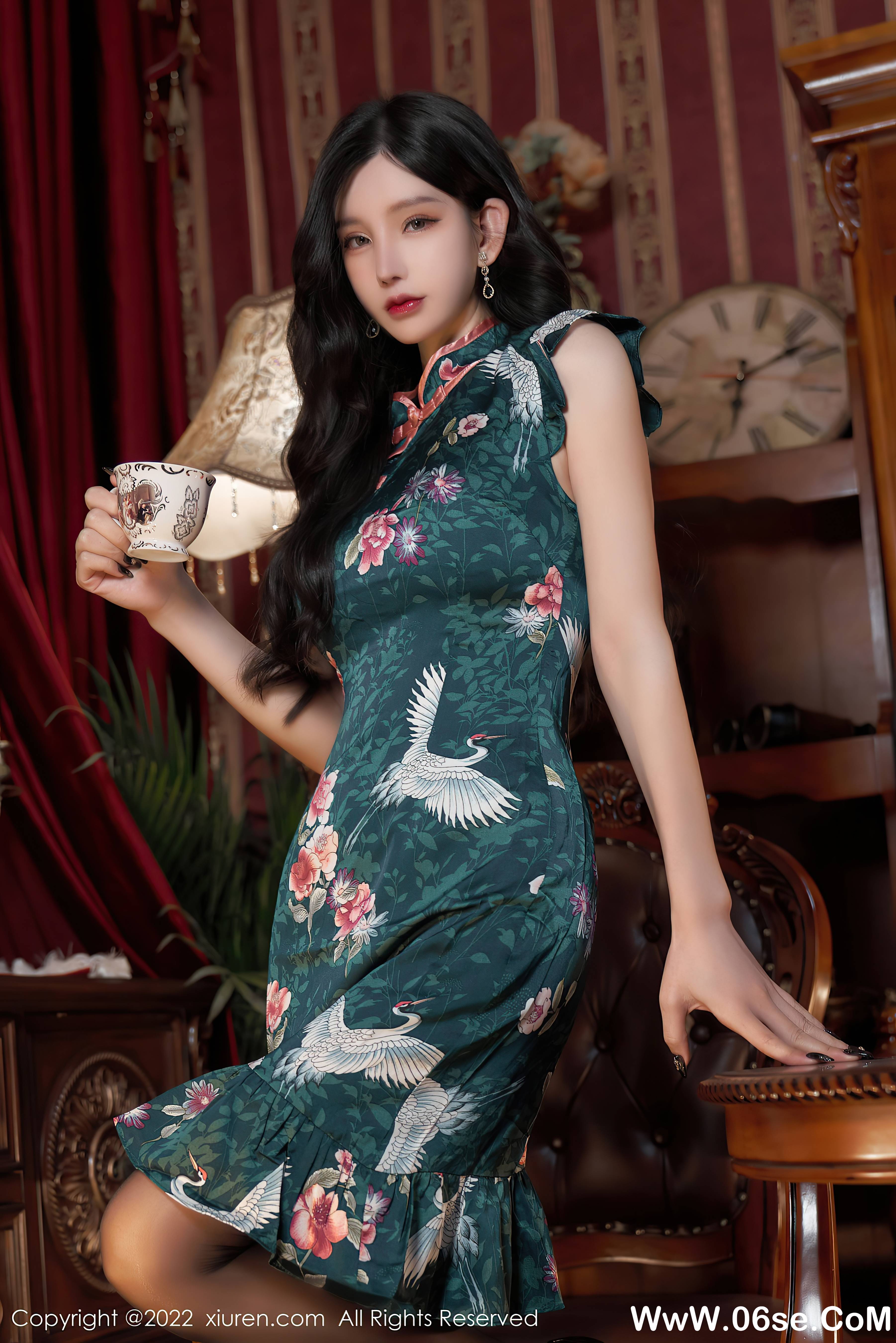 图片[2]-[XIUREN秀人网] 2022.03.09 NO.4695 周于希[80+1P476M]-六色网