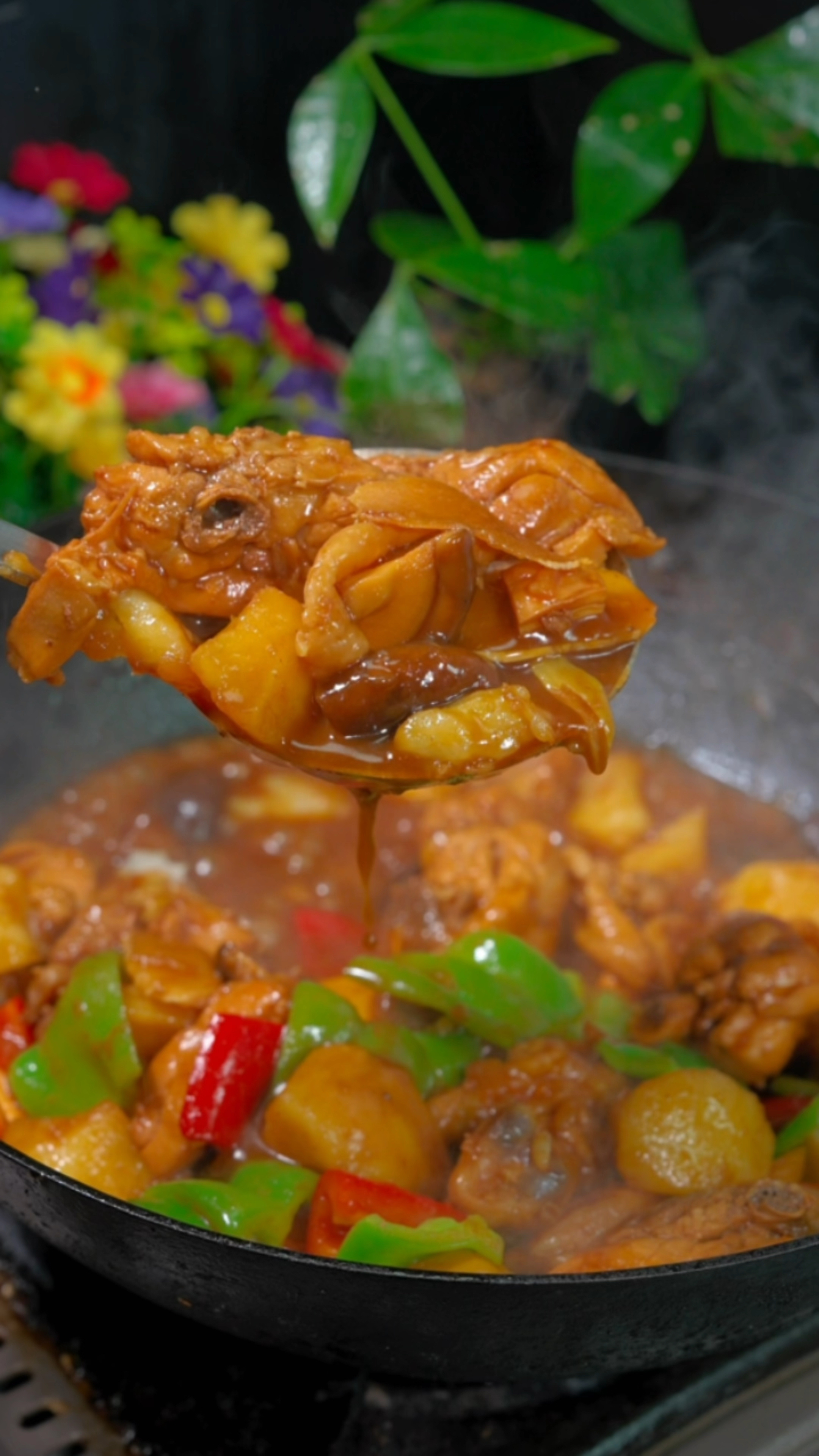 黄焖鸡酱米饭