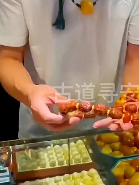 蜜蜡知识普及:老蜡与烤蜡的区别